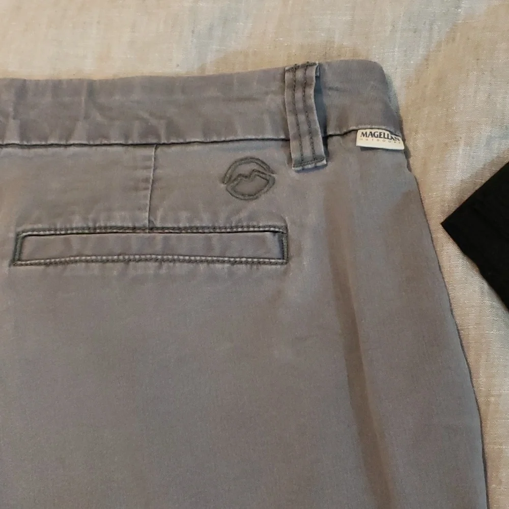 Womens Magellan Size 14 Knee Length Shorts,hiking,vacation,casual